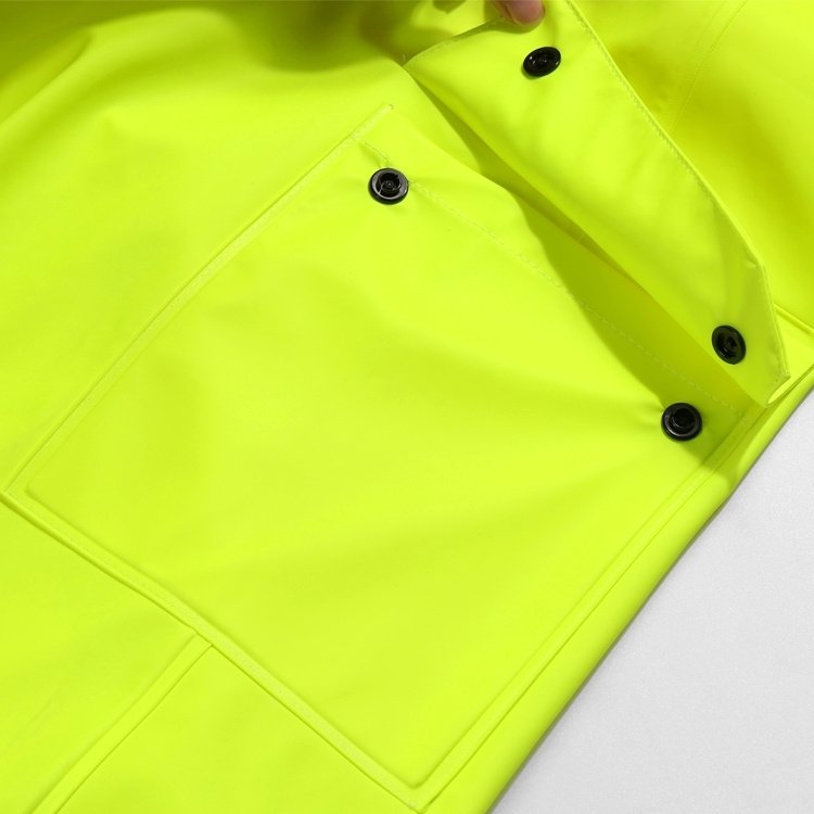 lightweight waterproof jacket pocket2